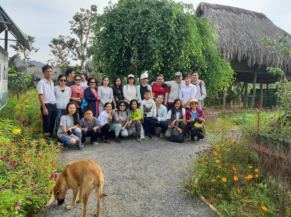 Sunny Field Eco Stilt House Cat Tien Exterior foto